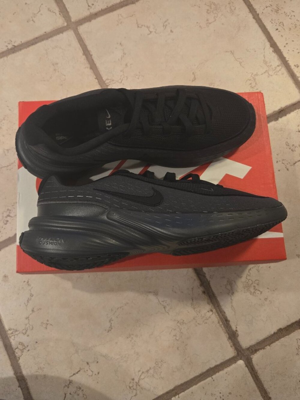 NEW Nike Uplift SC IB2765 001 Men's Black Size 9.5 Shoes
